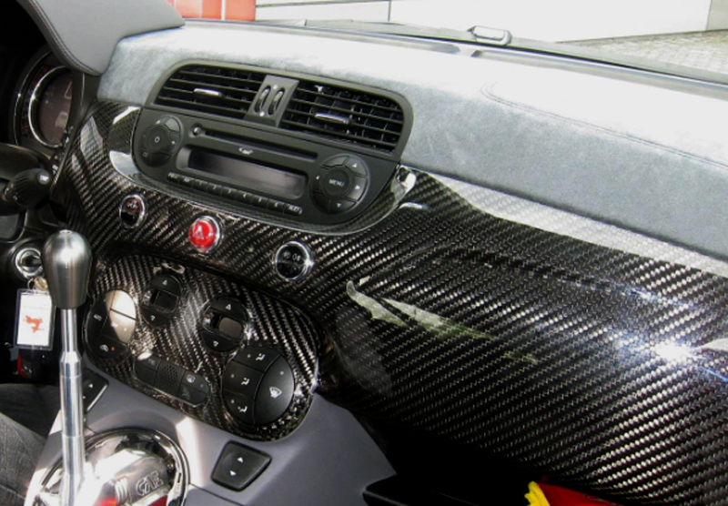 【KOSHI】Abarth Fiat 500 カーボンダッシュパネル RHD Carbon fiber dashboard 500 ABARTH | Koshi Group L.L.C.