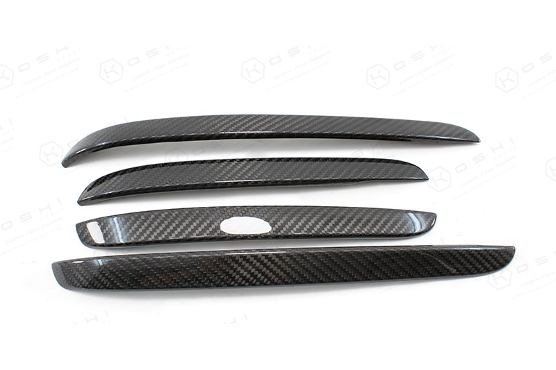 Carbon Fiber Alfa Giulietta interior door trim | Koshi Group L.L.C.