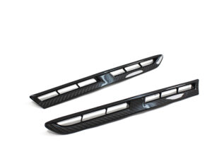 Nissan GT-R Front Fender Duct