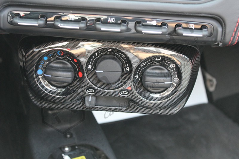 Alfa Romeo 4C Carbon fiber air conditionare control cover