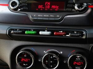 Alfa Romeo Giulietta Control Buttons