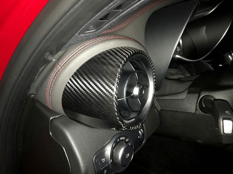 Kaufe ABS-Carbon-Stil Innendekorationszubehör für Alfa Romeo Giulia 2017 –  Mittelkonsole Luftauslass Getriebe Auto