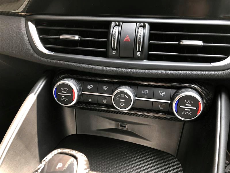 Carbon Fiber Alfa Romeo Giulia / Stelvio A/C Air Conditionate