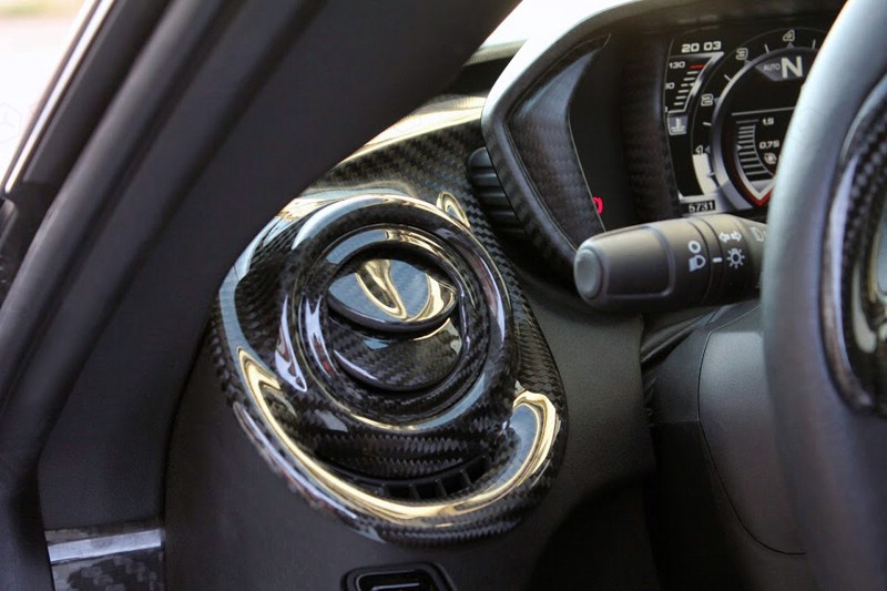 Carbon Fiber 4C Interior Directional Air Vent | Koshi Group L.L.C.