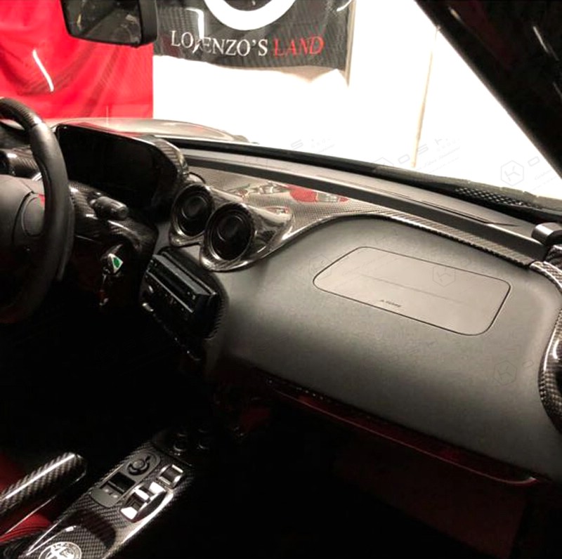 Carbon Fiber 4C Coupè Interior Air Vent | Koshi Group L.L.C.