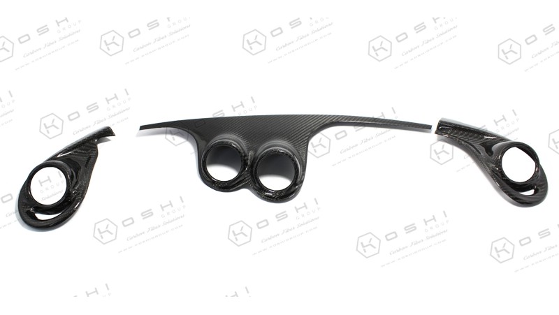KOSHI製 アルファ4C カーボンセンターエアベントカバー Carbon Fiber 4C Coupè Interior Air Vent | Koshi Group L.L.C.