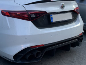 Alfa Romeo Giulia Central Back Trim License Plate