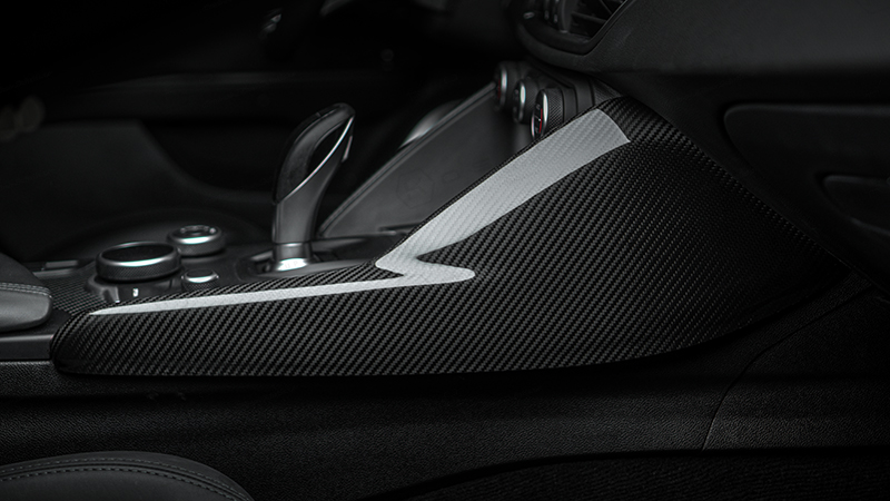 Carbon Fiber Alfa Romeo Giulia Side Panel Trim of Center Console