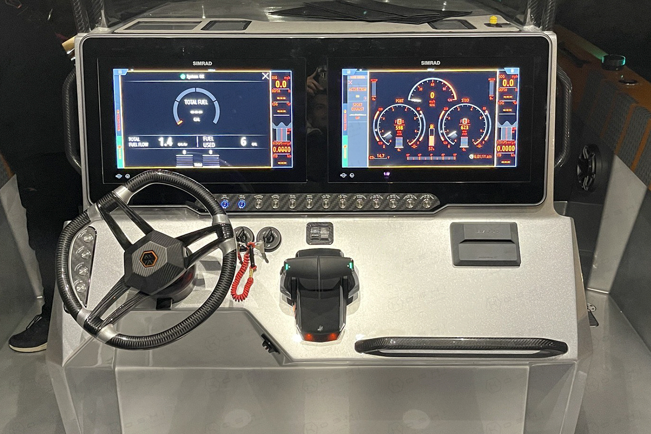 Carbon Fiber 3-Spoke Steering Wheel – KOSHI Design | Koshi Group