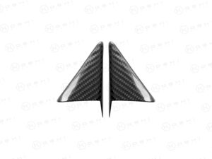 Lamborghini Urus Rear Spoiler Triangle Trim